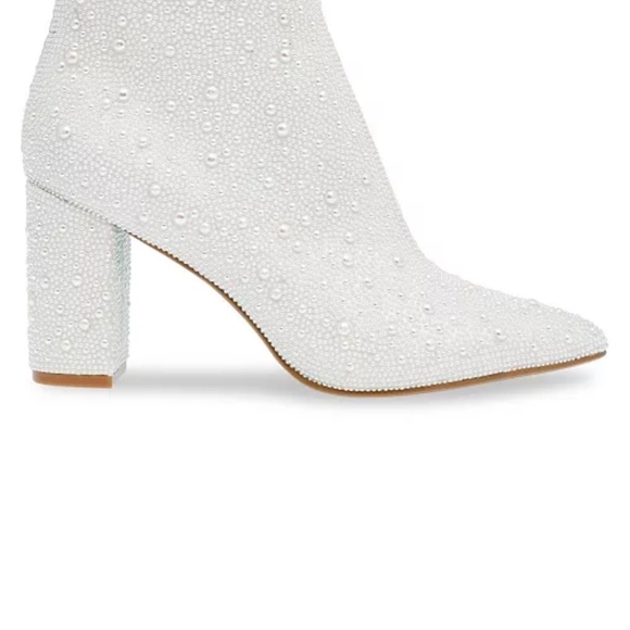 Betsey Johnson Women's Cady Evening Booties - Ivory 7.5 - Picture 2 of 11